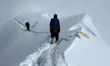 Mt Kun (7077 Meters)