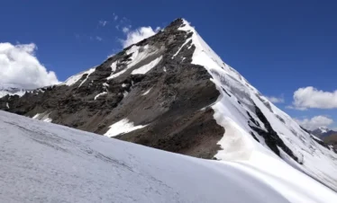 Shinkun West (6,153 Meters)